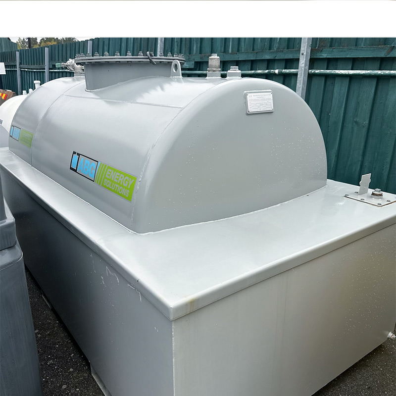 Nytillverkad cistern för bensin, 3000 liter